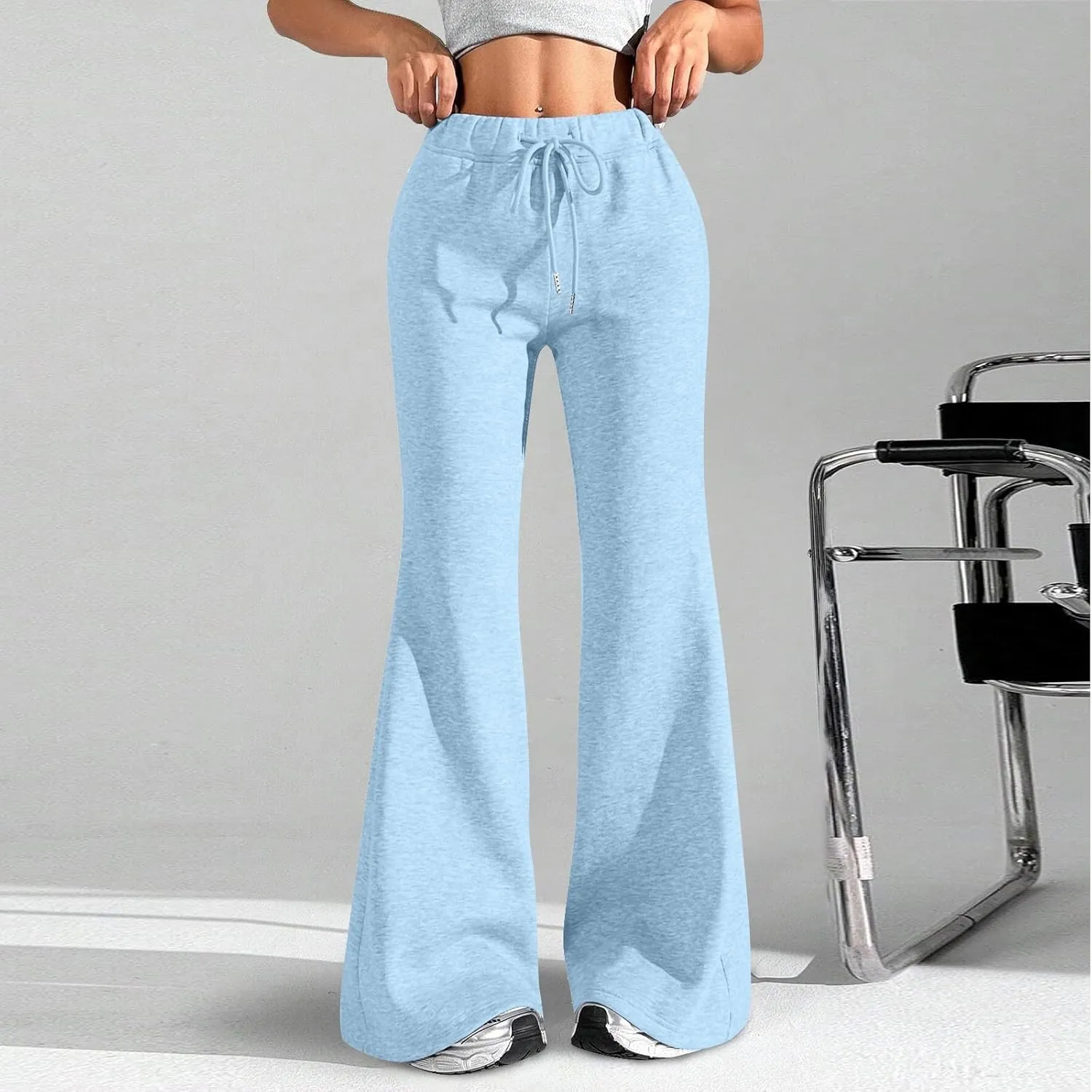 Flare Wide Leg Sweatpants Women Fleece Drawstring Low Rise Jogger Pants Cute Bell Bottom Sweat Pants with Pockets