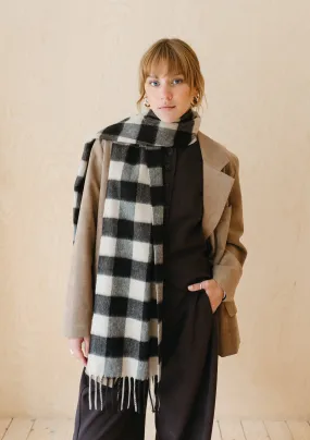 Lambswool Scarf in Black Gingham