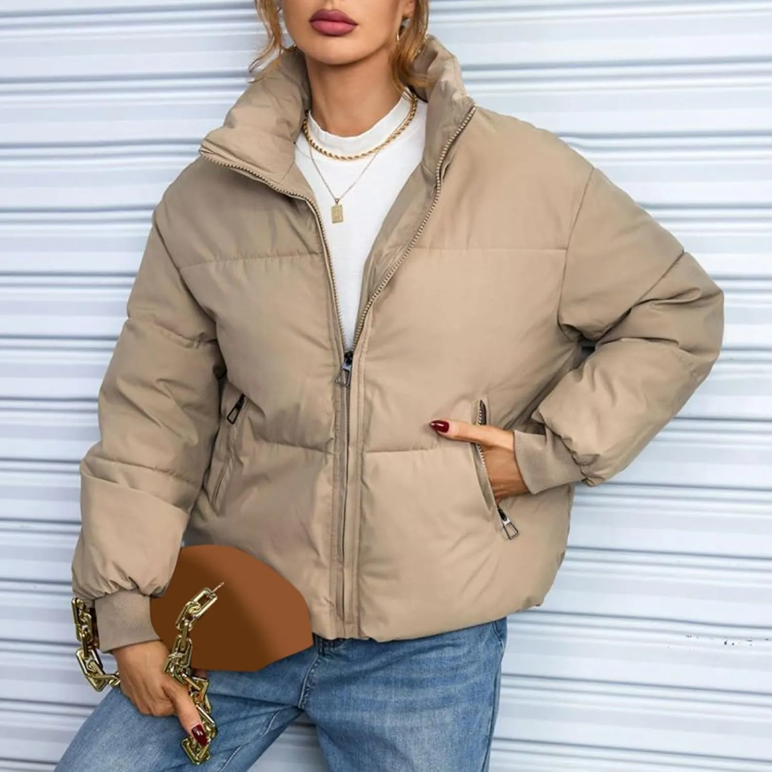Women's Winter Quilted Jackets Full Zip Long Sleeve Puffer Jackets Short Quilted Warm Puffer Down Coats with Pockets